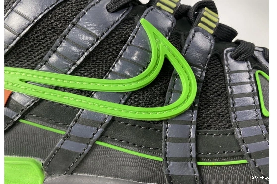 “”GREEN AIR O-W CU6015-001 DUNK NIKE STRIKE“ RUBBER 0106